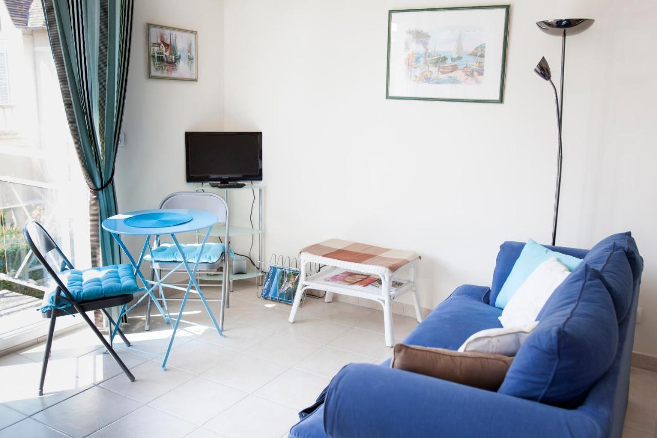 Appart Residence Proche Plage Avec Piscine Et Parking Couvert Prive Merville-Franceville-Plage Kültér fotó