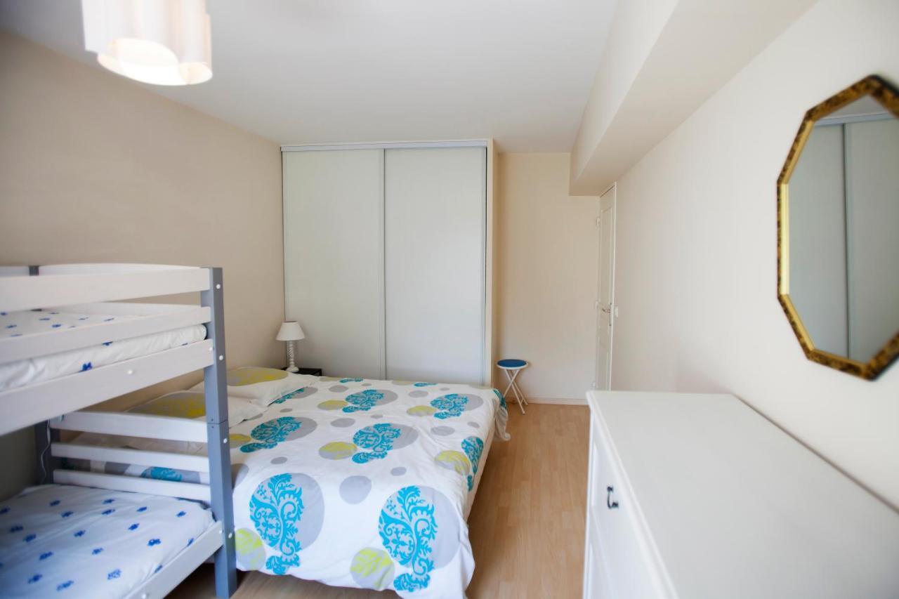 Appart Residence Proche Plage Avec Piscine Et Parking Couvert Prive Merville-Franceville-Plage Kültér fotó